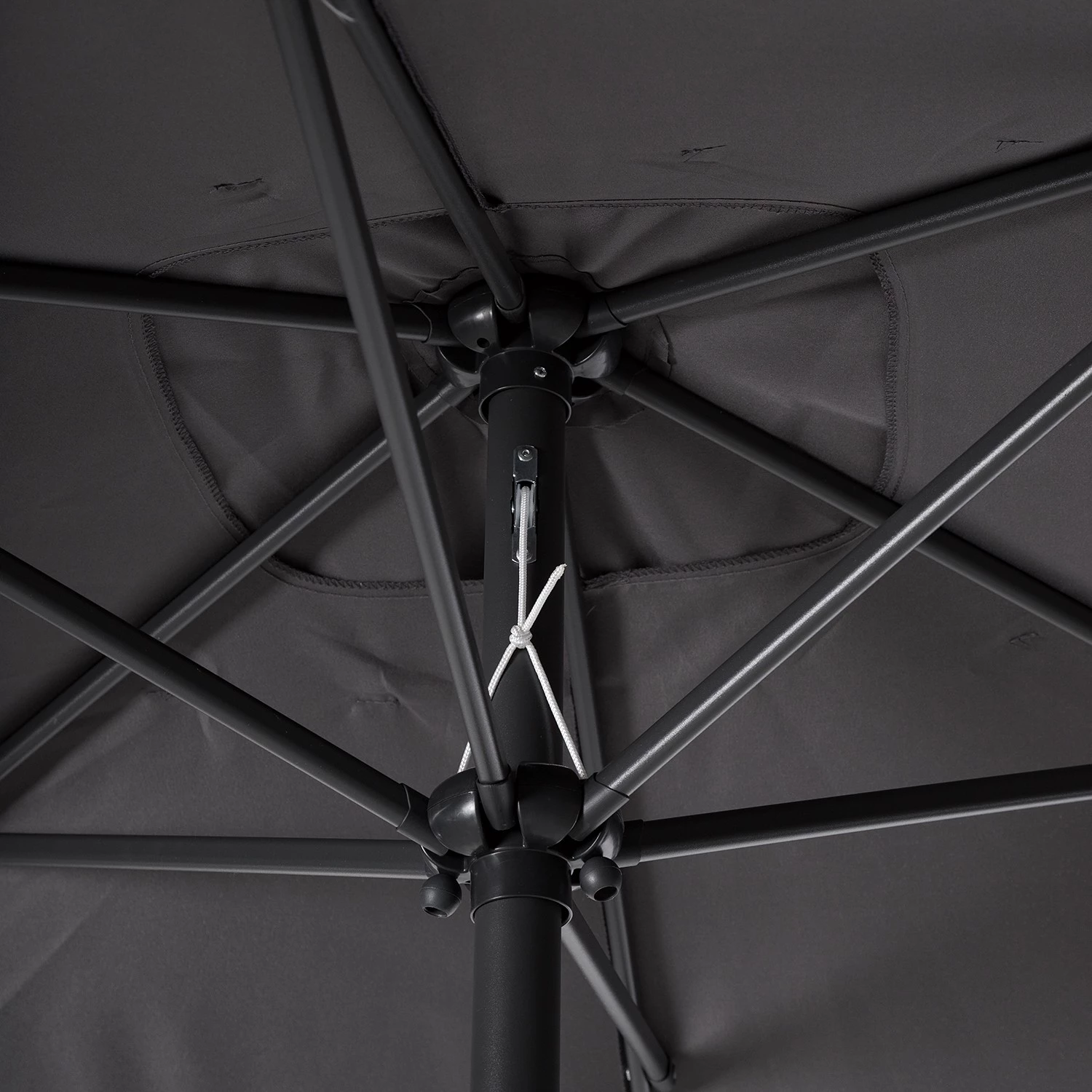 Jardi Parasol Suno - Aluminium / Polyester - Noir 6 Jardi Parasol Suno - Aluminium / Polyester - Noir – Image 6
