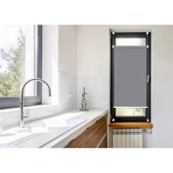 Mydeco Store Flex - Alternative au store plissé - Polyester - Gris - 90 x 210 cm 10 Mydeco Store Flex - Alternative au store plissé - Polyester - Gris - 90 x 210 cm -Équipements de jardin Soldes 1000240056 210112 14292200840 MOOD DETAILS P000000001000240056 mood