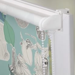 Lichtblick Store occultant sans perçage Sloths - Polyester - Vert - 60 x 150 cm 8 Lichtblick Store occultant sans perçage Sloths - Polyester - Vert - 60 x 150 cm -Équipements de jardin Soldes 1000267881 210528 14034200156 DETAILS P000000001000267881