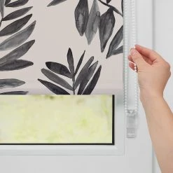 Lichtblick Store enrouleur Black Branches - Polyester - Noir - 70 x 150 cm 9 Lichtblick Store enrouleur Black Branches - Polyester - Noir - 70 x 150 cm -Équipements de jardin Soldes 1000267899 210528 14085500247 DETAILS P000000001000267899