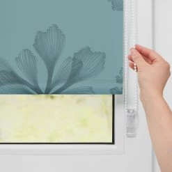 Lichtblick Store occultant sans perçage Aqua Floral - Polyester - Bleu - 90 x 150 cm -Équipements de jardin Soldes 1000267936 210528 14182200432 DETAILS P000000001000267936