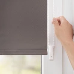 Lichtblick Store thermique Spotswood VI - Tissu - Taupe - 70 x 150 cm 9 Lichtblick Store thermique Spotswood VI - Tissu - Taupe - 70 x 150 cm -Équipements de jardin Soldes 1000280412 210728 17004101902 DETAILS P000000001000280412