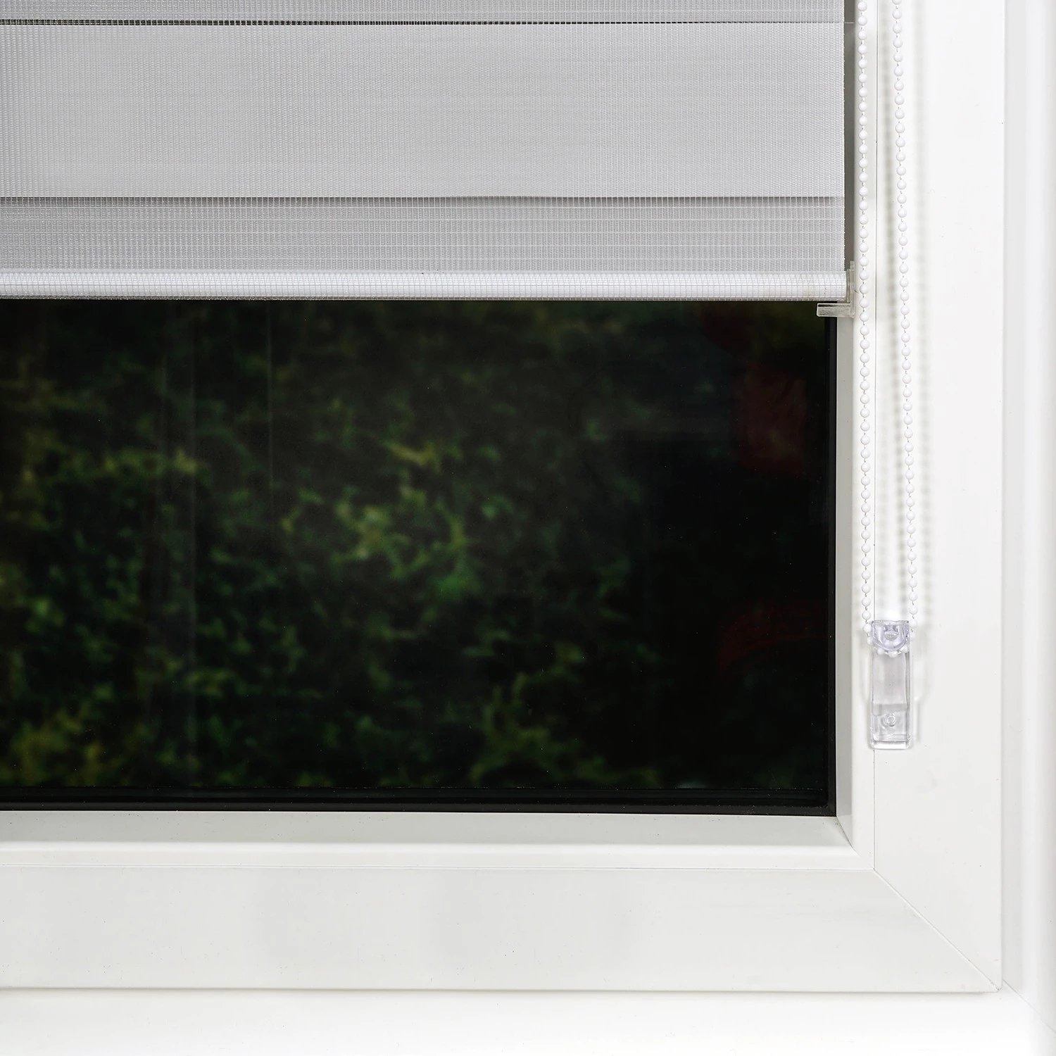 Mydeco Store double sans perçage occultant Just - Polyester - Gris - 90 x 160 cm 4 Mydeco Store double sans perçage occultant Just - Polyester - Gris - 90 x 160 cm – Image 4